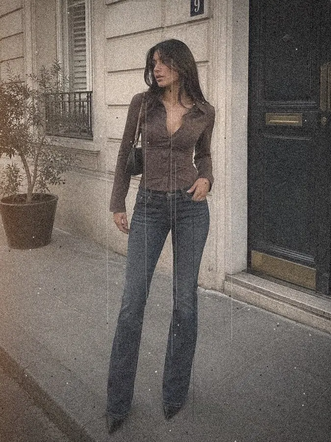 Old Film look: the same sidewalk in faded film color with grain, dust and scratches